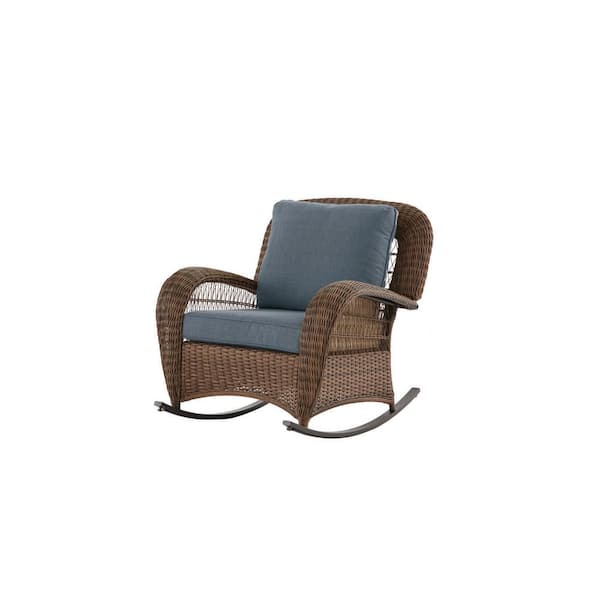 thomasville outdoor wicker rocking chair