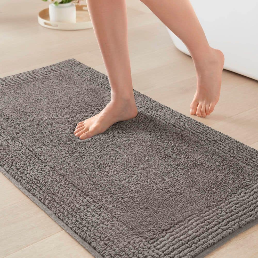 Gray Cotton Tufted Reversible Bath Rug Set