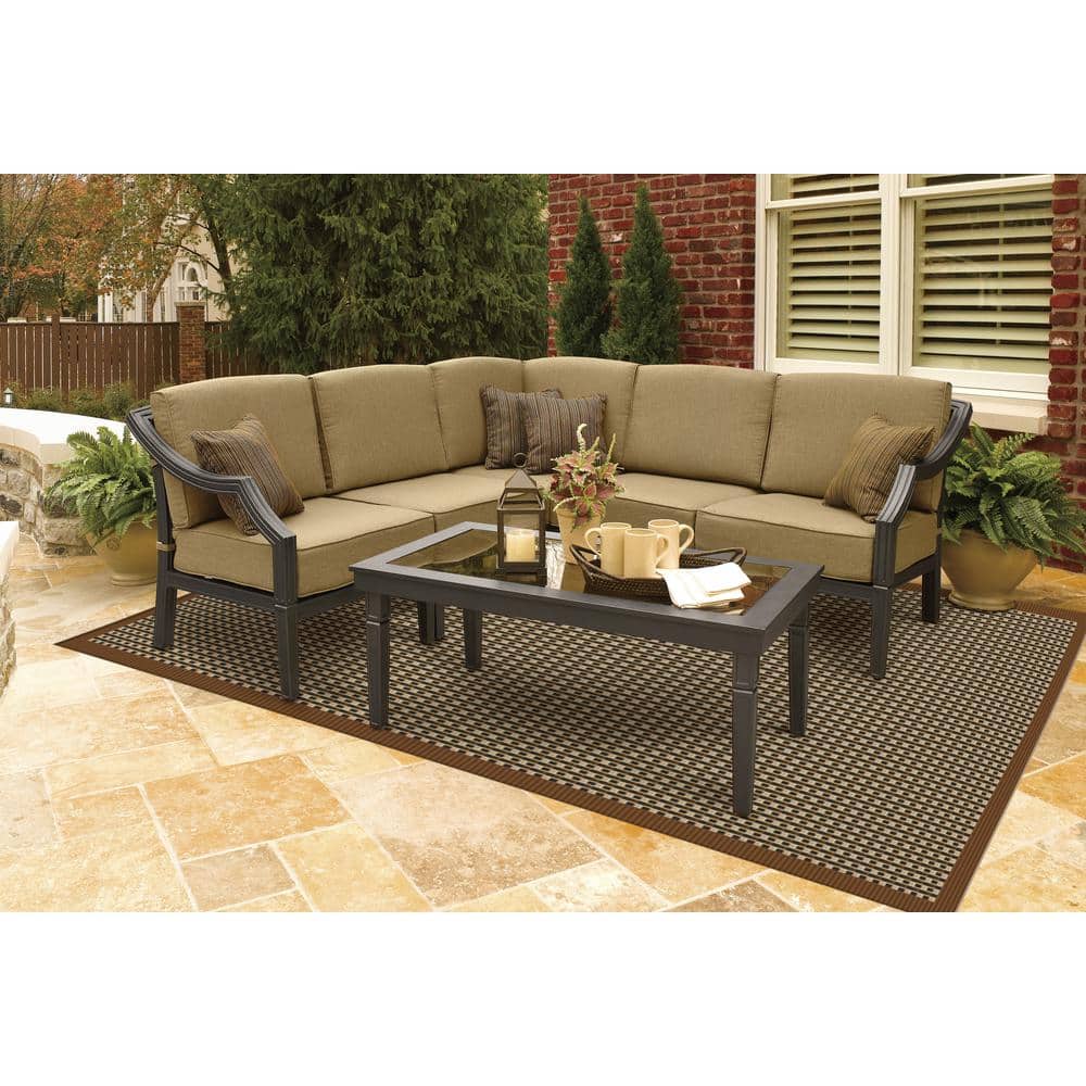 Gray 5' x 7' Stain-Resistant Synthetic Area Rug