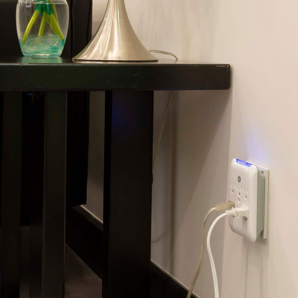 White 6-Outlet Surge Protector Wall Tap with Indicator Light