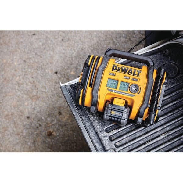 DEWALT 20V MAX Cordless Electric Portable Inflator (Tool Only) DCC020IB -  The Home Depot