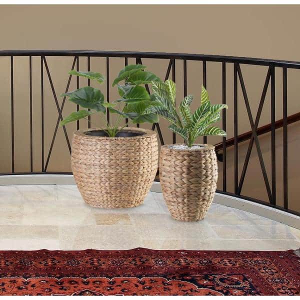 Set of 2 Water Hyacinth Round Floor Planter with Metal Pot