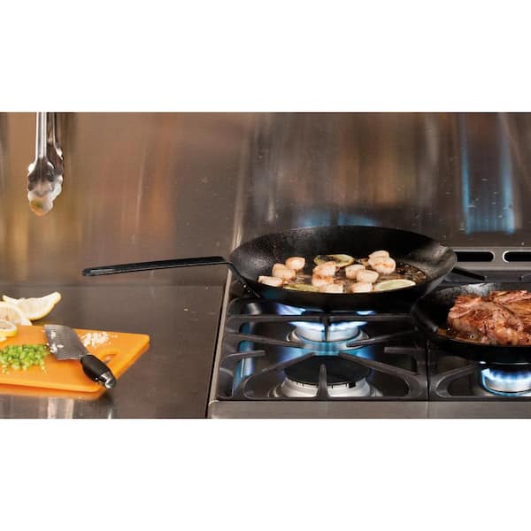 Lodge Carbon Steel Pan Review 2023