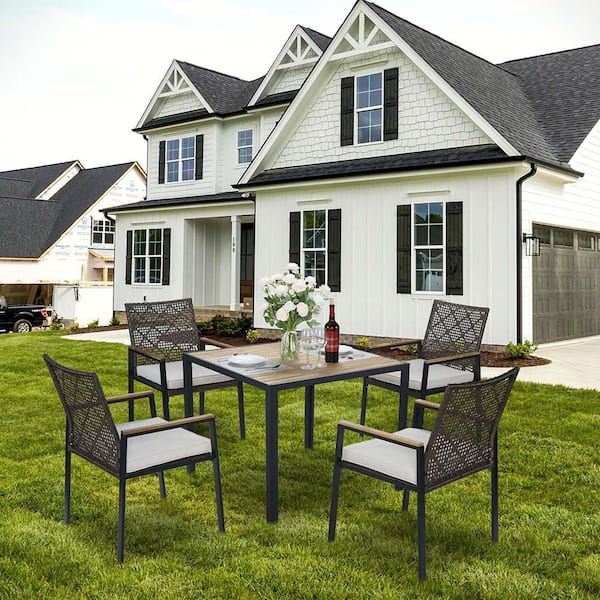 wayofatry 5-Piece Brown Wicker Outdoor Dining Sets with Acacia Wood Table Top Dining Table and 4 Chairs with Cushions in Gray