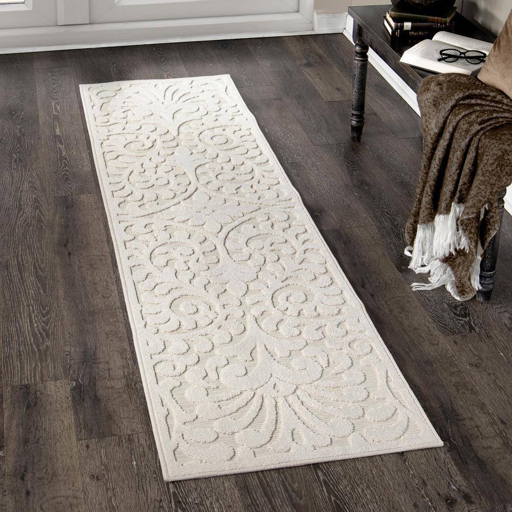 Natural Ivory Floral Polypropylene Indoor/Outdoor Runner Rug