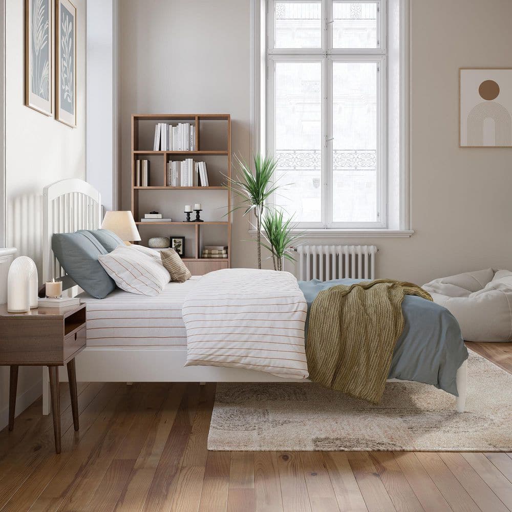 Quincy Full White Solid Wood Low Profile Platform Bed