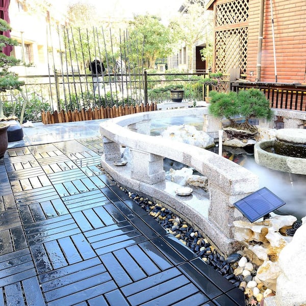 12 in.W x 12 in. L Outdoor Striped Pattern Square Plastic Interlocking Flooring Deck Tiles (Pack of 44 Tiles)in Gray