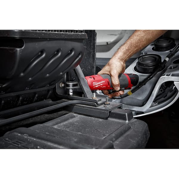 Milwaukee M12 FUEL 12V 3/8 in. Lithium-Ion Brushless Cordless Extended Reach  Ratchet (Tool-Only) 2560-20 - The Home Depot