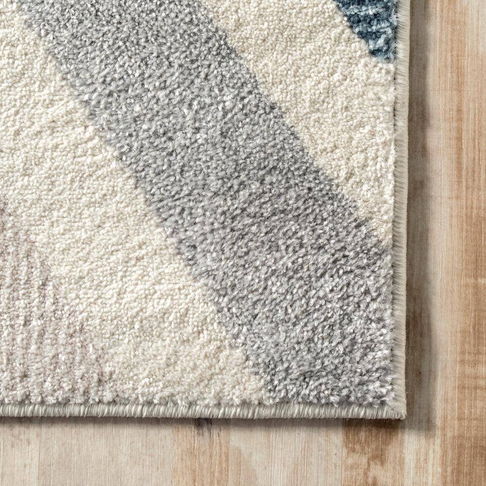Neveah Beige Geometric Chevron Runner Rug, 2' 8" x 8'