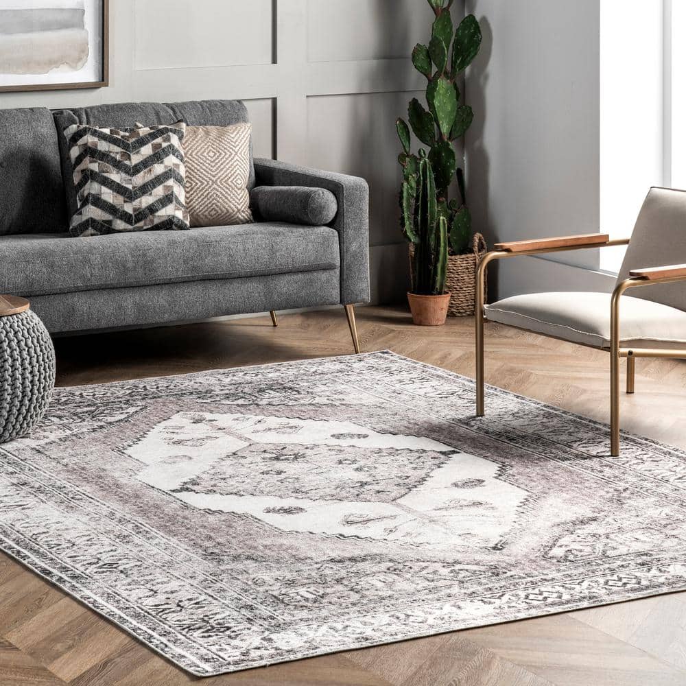 Light Gray Synthetic Medallion Washable Rectangular Area Rug 3' x 5'