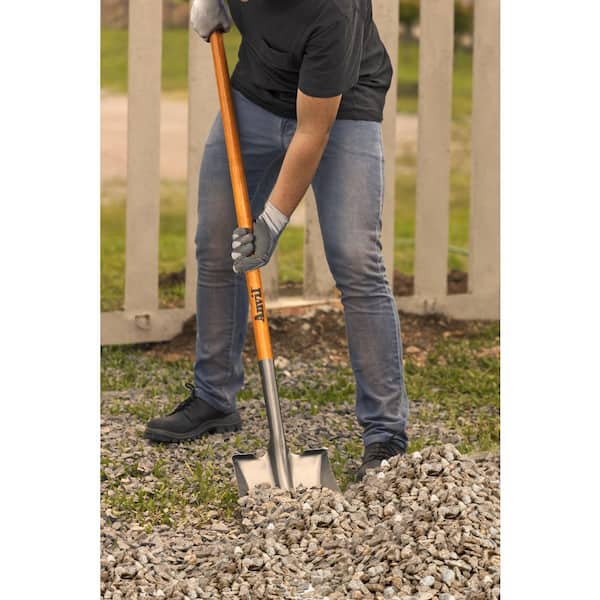 Razor-Back 23.5 in. Wood D-Handle Square Point Shovel 2594300 - The Home  Depot