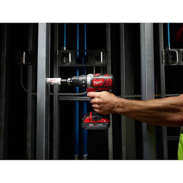 Milwaukee - M18 18V Lithium-Ion Cordless Combo Tool Kit (4-Tool) with Two 3.0 Ah Batteries, 1-Charger, 1-Tool Bag