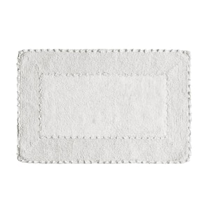 Cotton Ruffle 17 in. x 24 in. Bath Rug in White