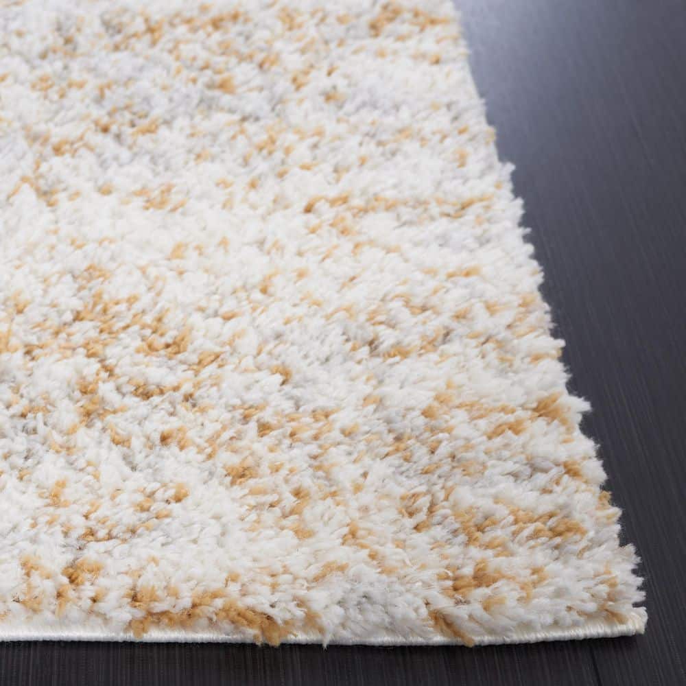 Ivory & Light Gold Synthetic 8' x 10' Low Pile Shag Rug