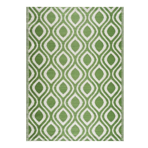 Venice Green and Creme 8 ft. x 10 ft. Folded Reversible Recycled Plastic Indoor/Outdoor Area Rug-Floor Mat