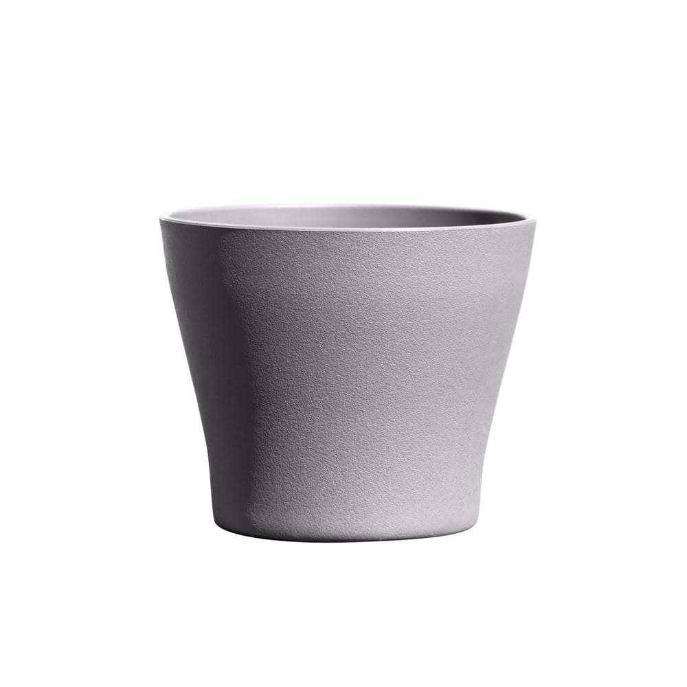 Vigoro 6 in. Mirabelle Small Stormy Gray Plastic Planter (6 in. D x 5.3 in.  H) with Drainage Hole and Attached Saucer ECA06000A53 - The Home Depot