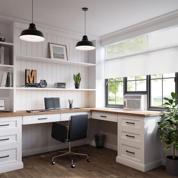 DURASTAR - 18,500 (DOE) BTU 230/208-Volt Window Air Conditioner Cools 1000 sq. ft. with Heater and Remote Control in White