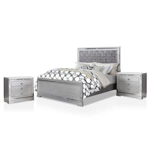 Casilla 3-Piece Silver and Gray California King Bedroom Set with 2-Nightstands