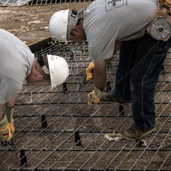 Wear Personal Protective Equipment When Using Rebar Tying Wire Wear Personal Protective Equipment When Using Rebar Tying Wire