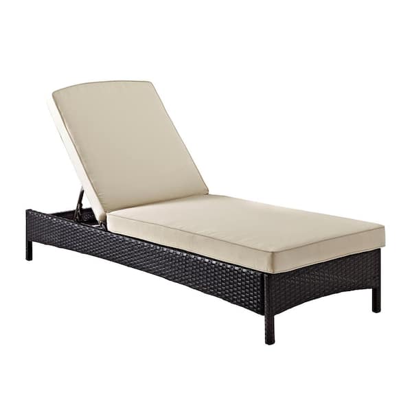 CROSLEY FURNITURE Palm Harbor Wicker Outdoor Chaise Lounge with Sand Cushions