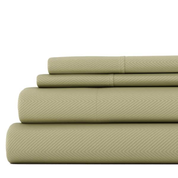 Becky Cameron 4-Piece Sage Geometric Microfiber Queen Sheet Set