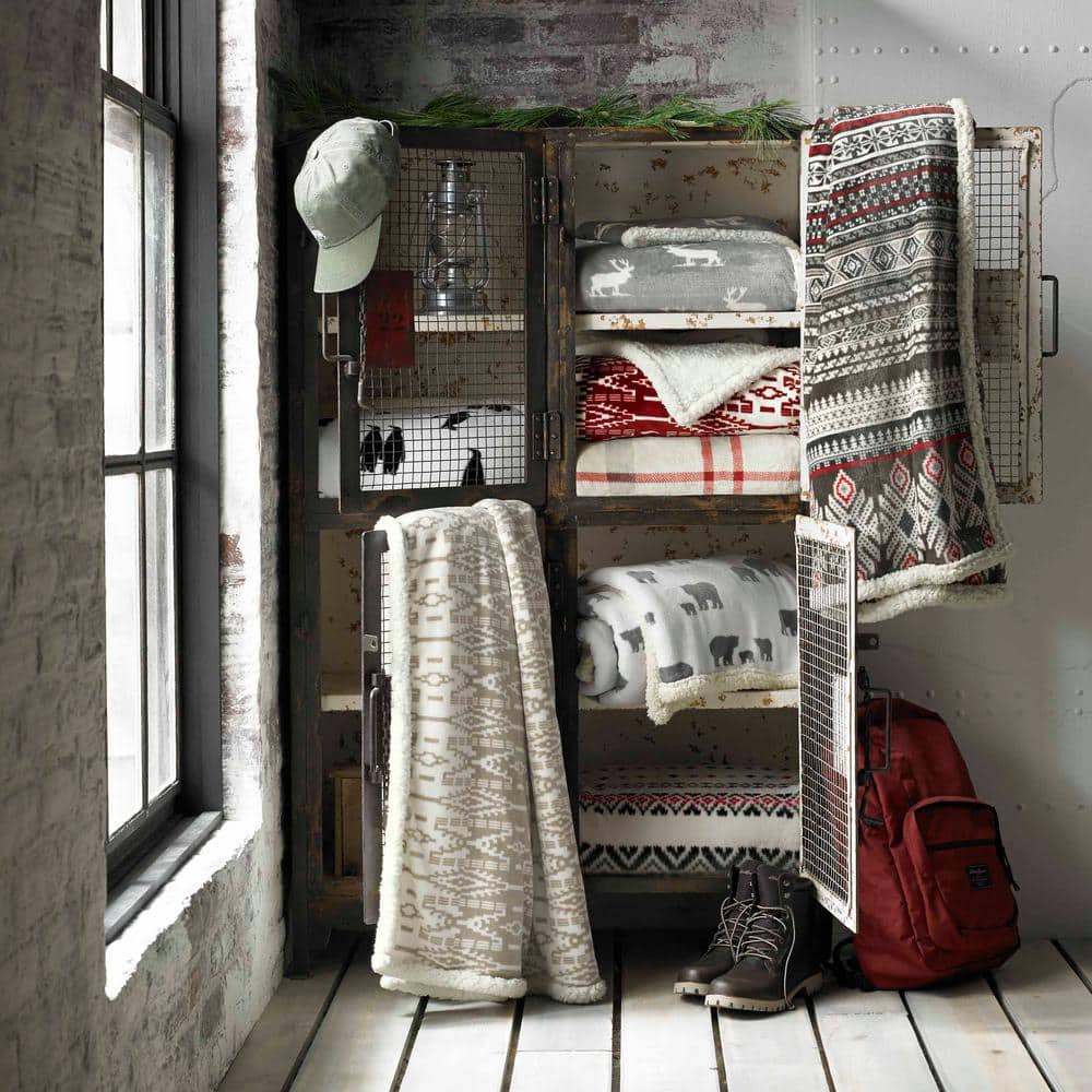 50"x60" Plaid Reversible Sherpa Fleece Throw Blanket