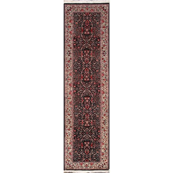 Shirvan Black/Ivory 2.6 ft. x 9 ft. Geometric Runner Rugs