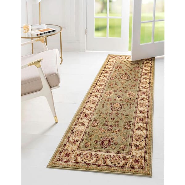 Voyage St. Louis Green 2' 7 x 10' 0 Runner Rug