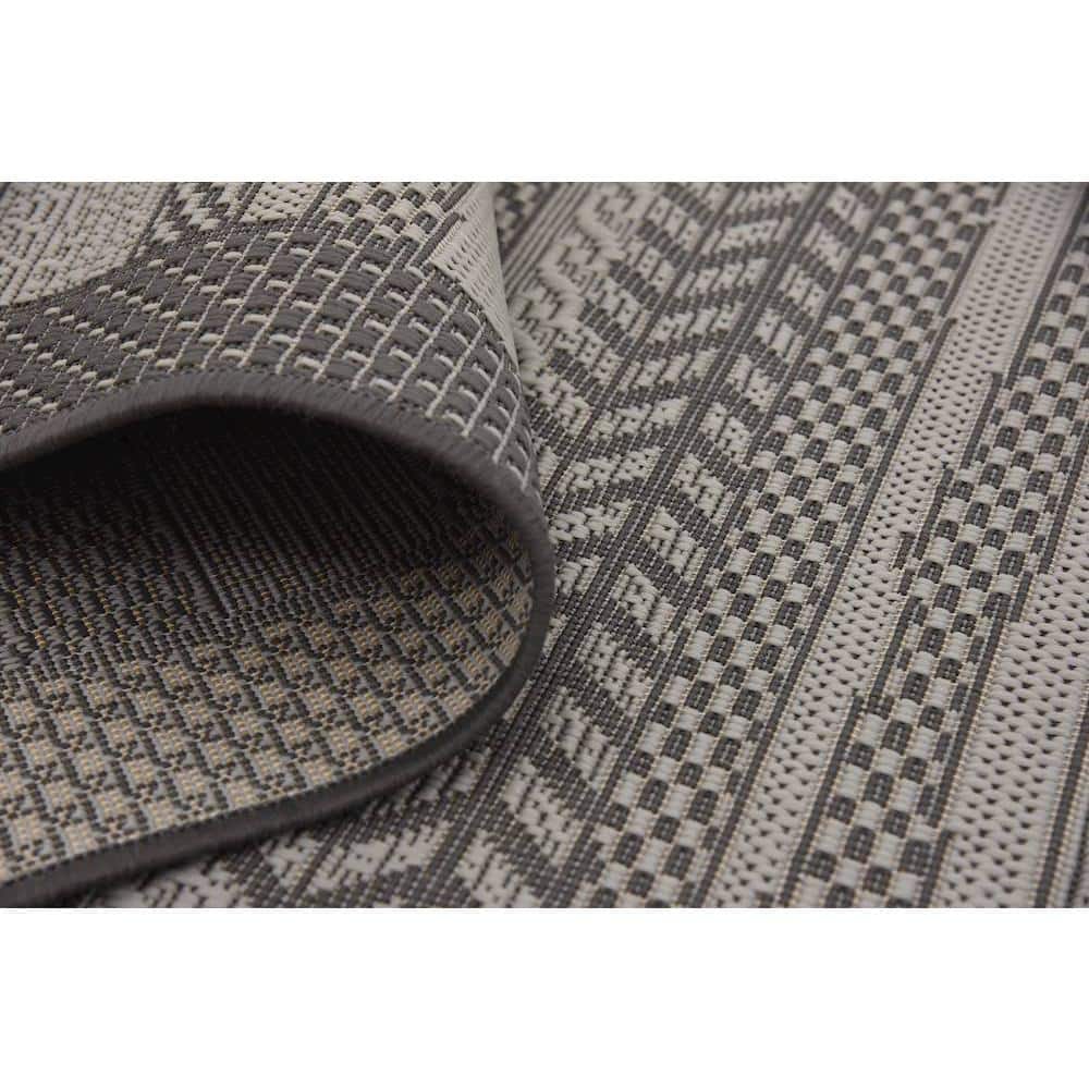 Gray Synthetic 9' x 12' Reversible Outdoor Area Rug