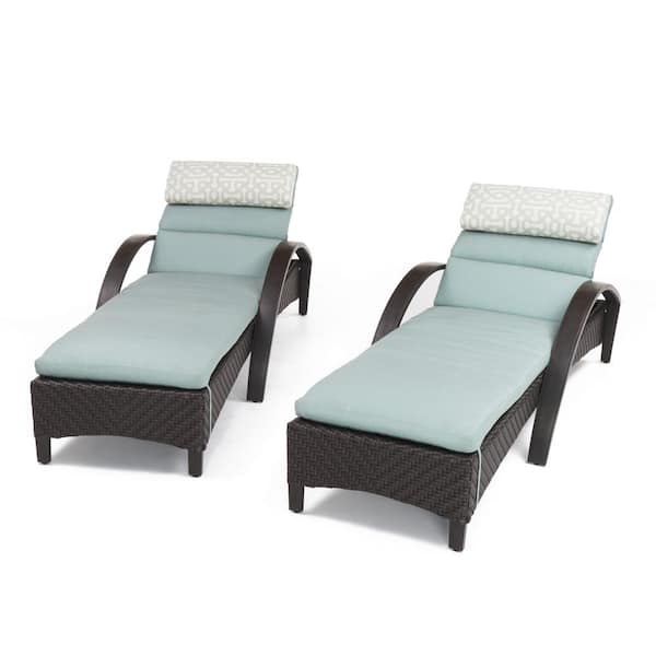 RST BRANDS Barcelo 2-Piece Wicker Outdoor Chaise Lounge with Sunbrella Spa Blue Cushions