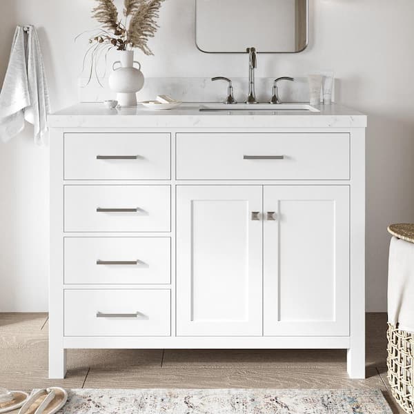 ARIEL Bristol 42.25 in. W x 22 in. D x 36 in. H Single Sink Freestanding Bath Vanity in White with Carrara White Quartz Top