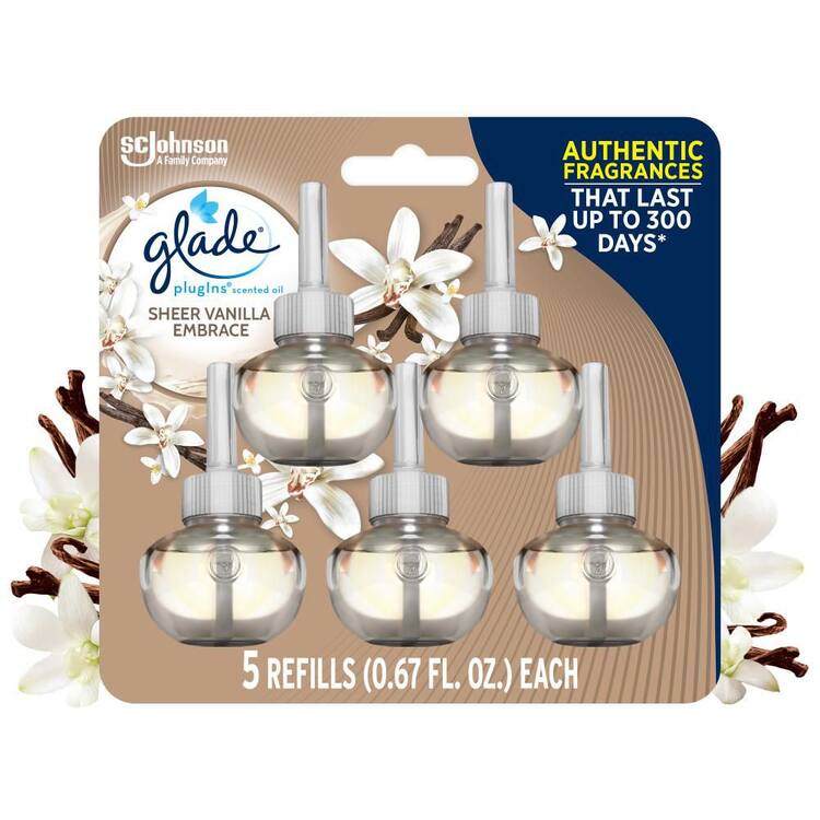 Glade 3.35 fl. oz. Sheer Vanilla Embrace PlugIns Scented Oil Refill (5 ct)