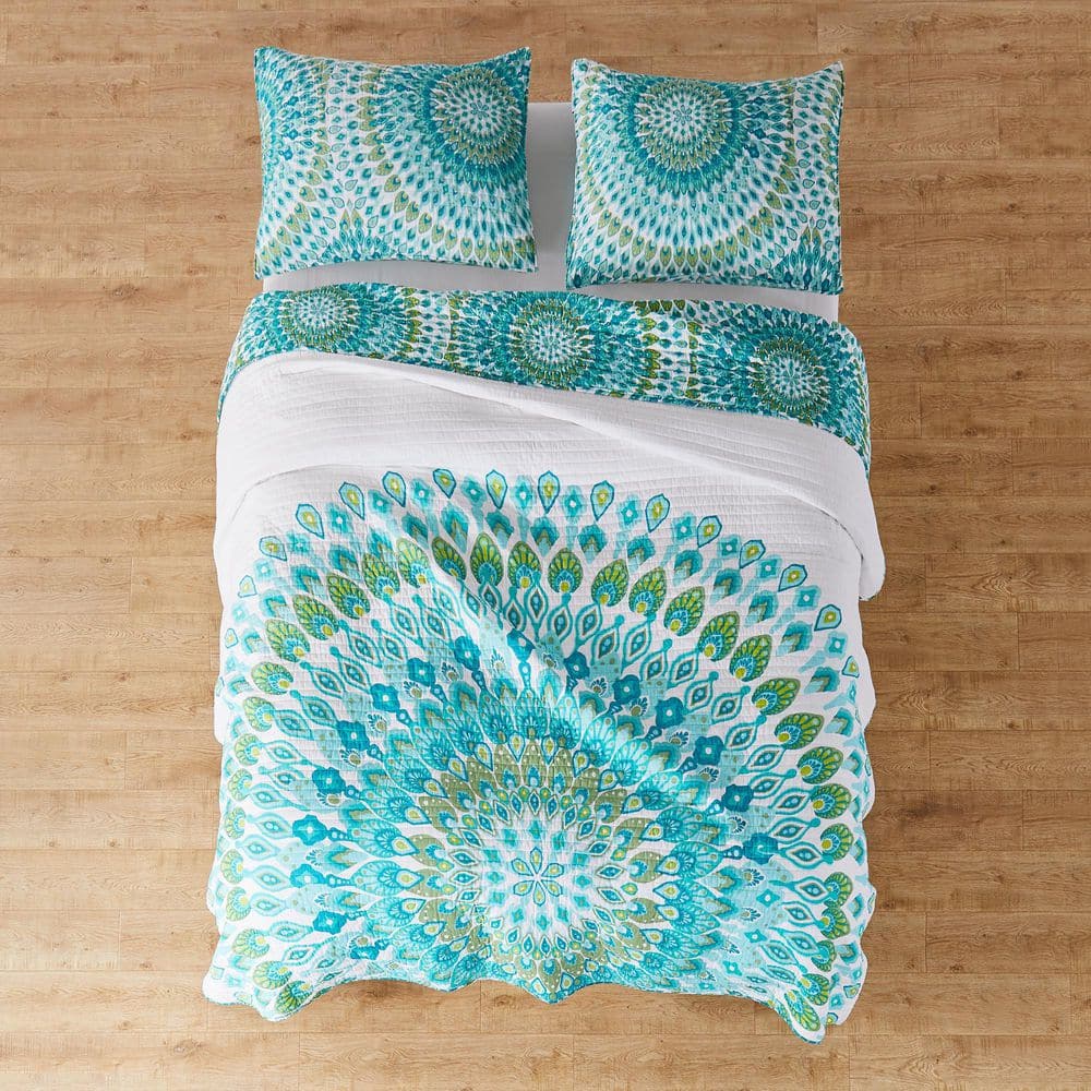 Teal and White Cotton Reversible Twin Quilt Set