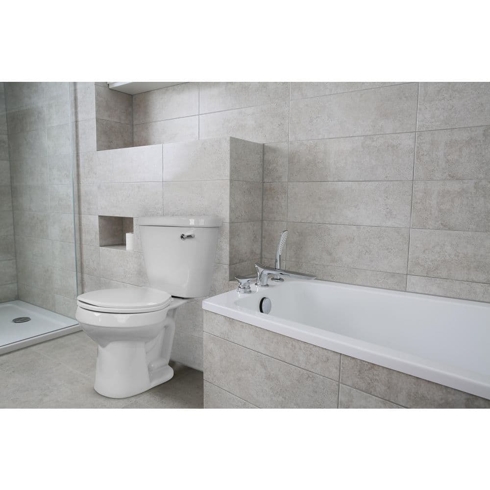White Elongated Plastic Toilet Seat with Safety Close