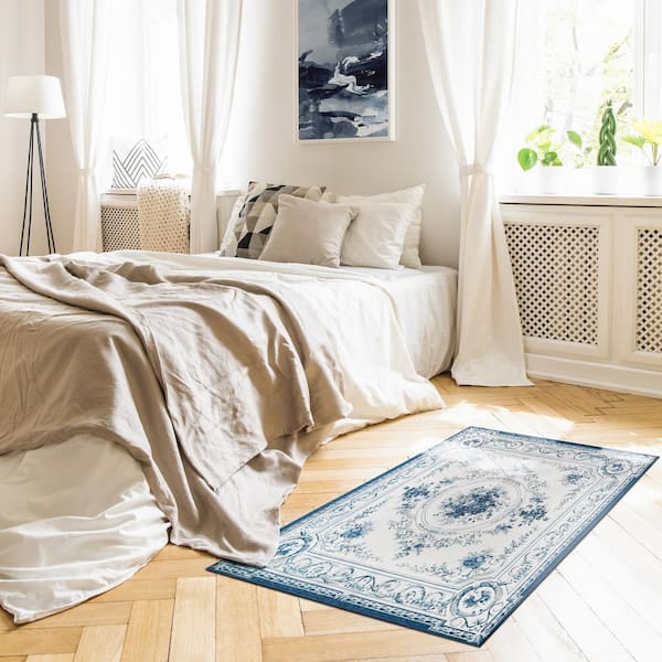Aubusson Blue 3 ft. x 5 ft. Medallion Washable Area Rug