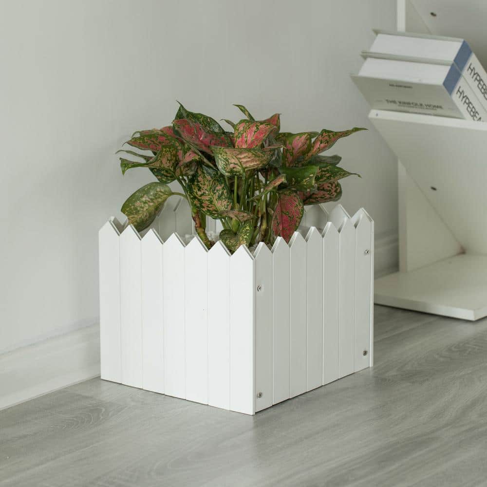Traditional Square White Vinyl Outdoor Planter Box, 10.5"