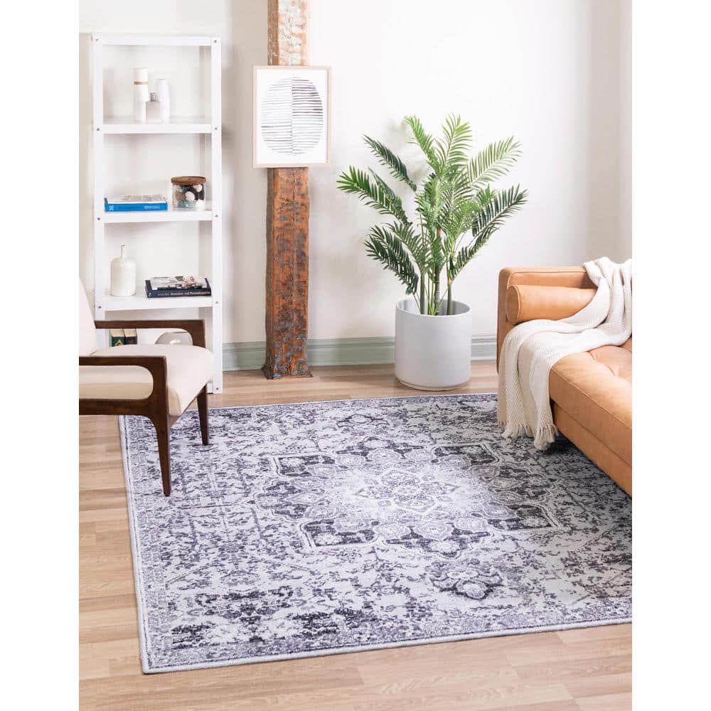 Light Gray Medallion Square Easy-Care Synthetic Rug