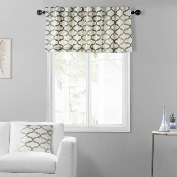 Exclusive Fabrics & Furnishings Illusions Silver Grey Gray Printed Cotton Rod Pocket Window Valance - 50 in. W x 19 in. L (1 Panel)