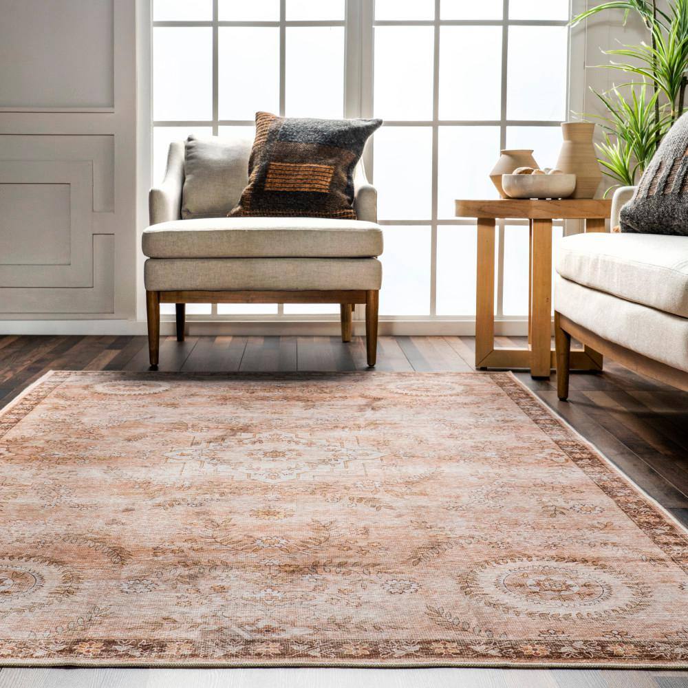 Kirsi Rust and Beige Synthetic Round Washable Area Rug