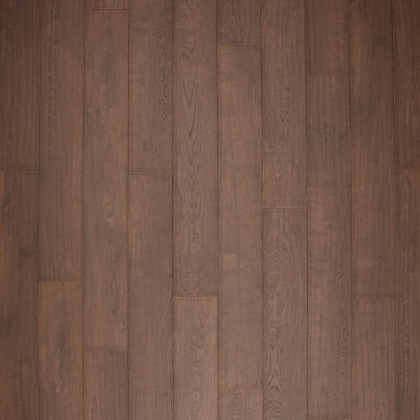 Pergo Outlast+ Lantern Brown Oak 12 mm T x 6.1. W Waterproof Laminate Wood Flooring (16.12 sq. ft. / case)