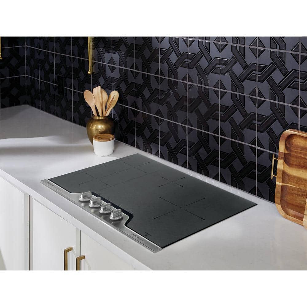Professional 30" Black Ceramic Induction Cooktop with Stainless Steel Controls