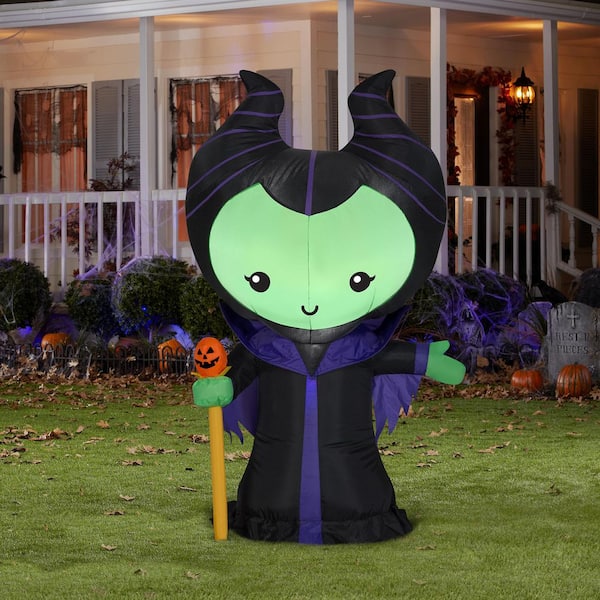 Halloween discount 5ft Maleficent airblown inflatable LED lighted yard decor