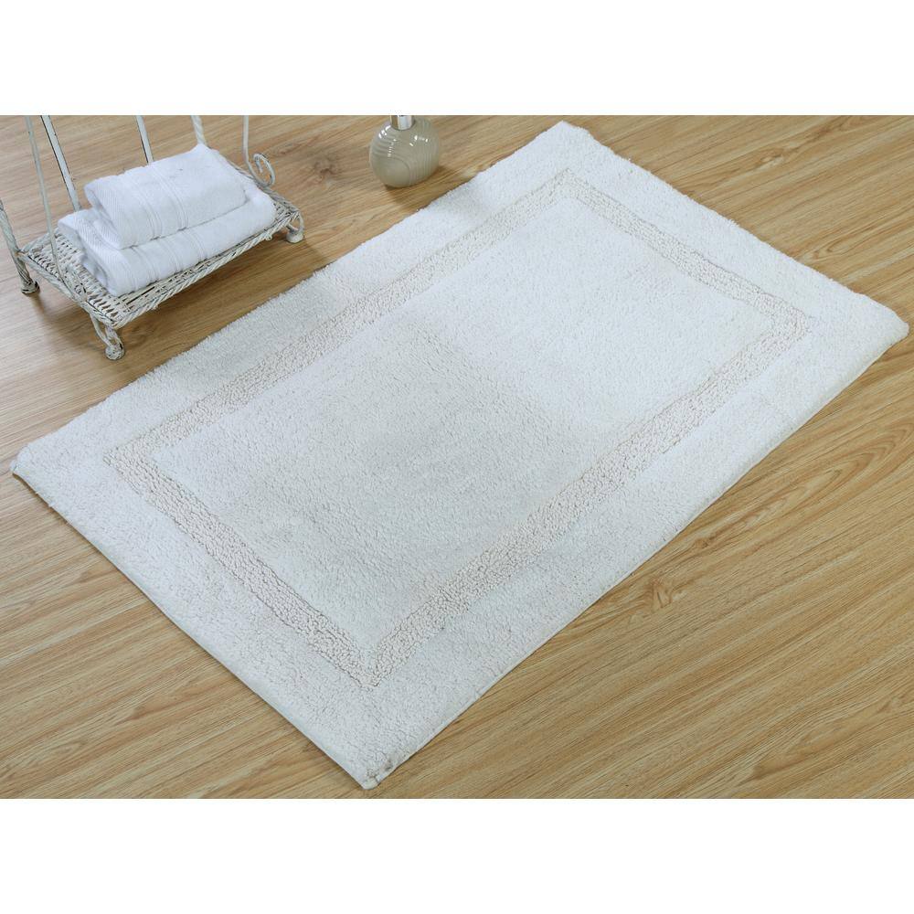 White Cotton Tufted Bath Rug with Latex Backing