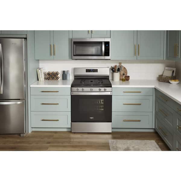 https://images.thdstatic.com/productImages/a38b197f-1c77-49b8-99dd-86c7c58d3676/svn/stainless-steel-whirlpool-single-oven-gas-ranges-wfg550s0lz-31_600.jpg