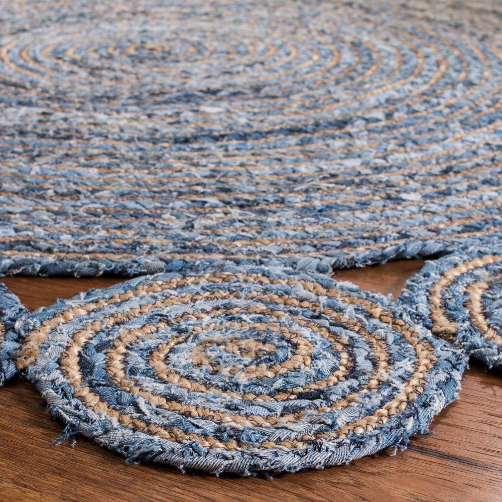 Handwoven Coastal Charm Blue/Natural Cotton Round Rug, 6'