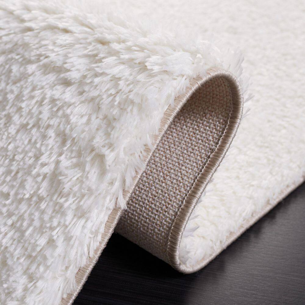 August 3' x 5' White Synthetic Shag Area Rug