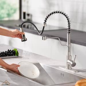 Single-Handle Pull-Down Sprayer Kitchen Faucet with 3 Function Pull out Sprayerhead, Deckplate in Brushed Nickel