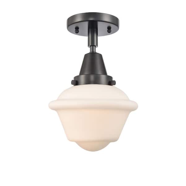 Oxford 7.5 in. 1-Light Matte Black Traditional Flush Mount with Seeded Glass Shade