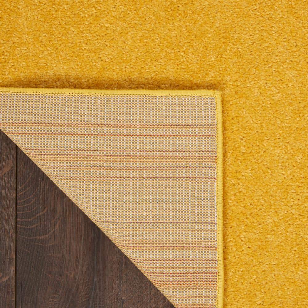 Yellow 4' x 6' Solid Synthetic Indoor/Outdoor Rug