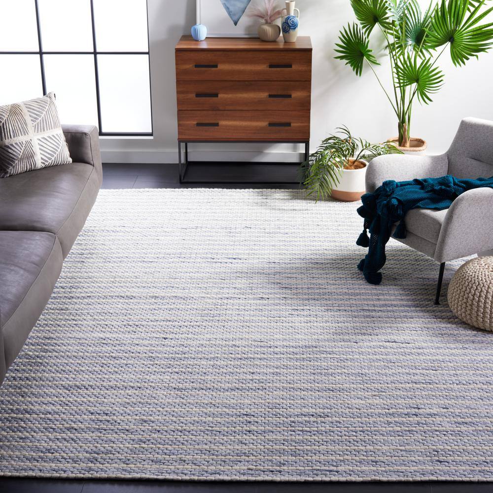 Ivory and Blue Flat Woven Wool Area Rug, 8' x 10'